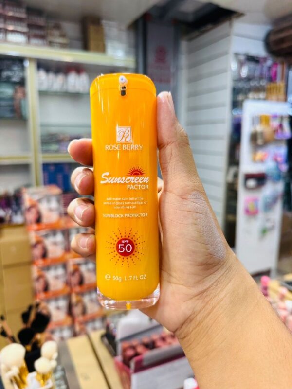 ضدآفتاب رزبری rose berry