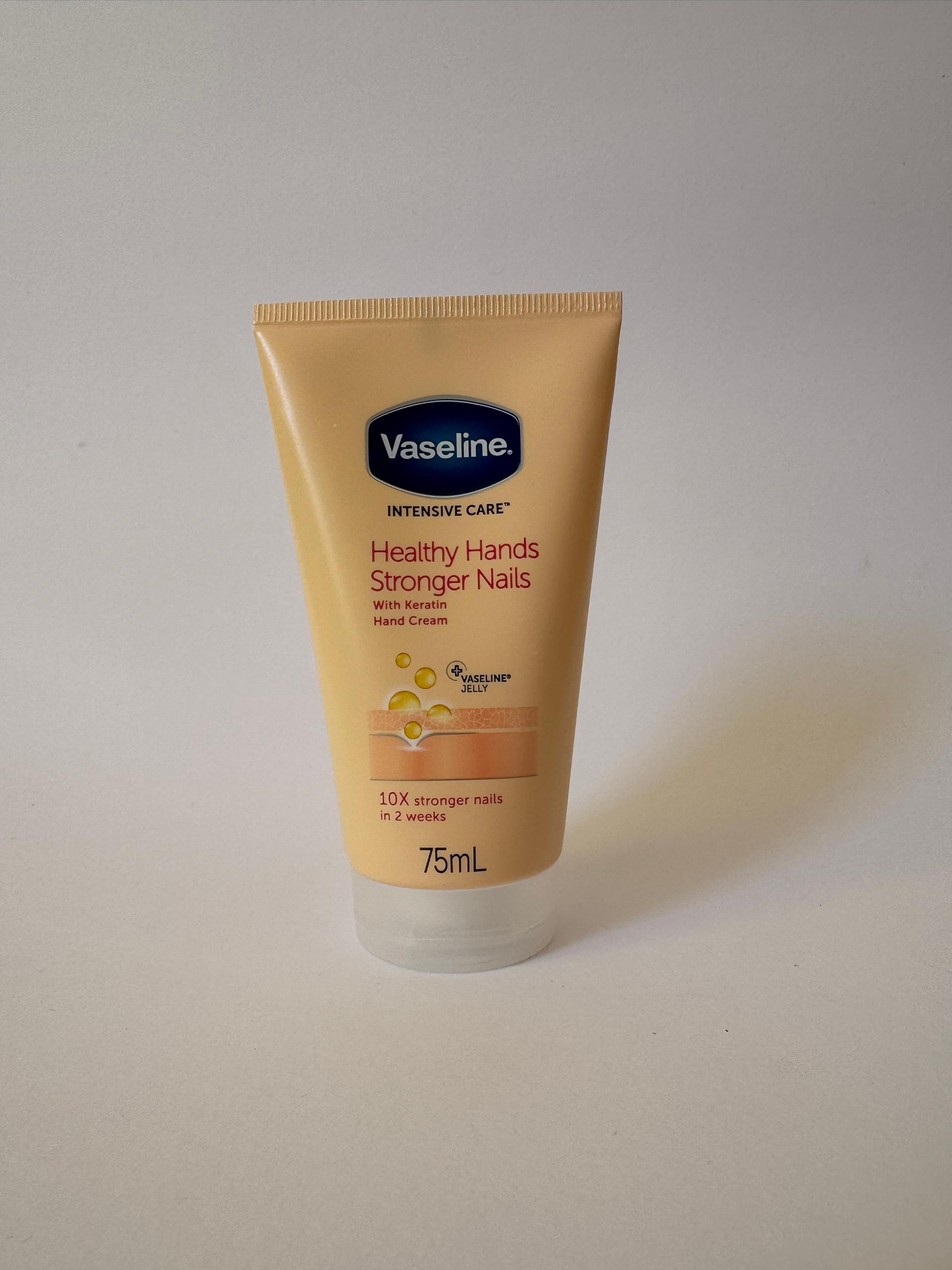 مینی کرم دست و ناخن وازلین vaseline مدل تیوپی